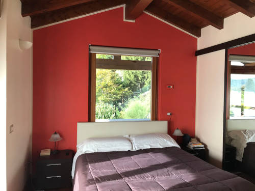 Finitura a smalto su rasatura a gesso