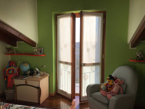 Finitura a smalto su rasatura a gesso