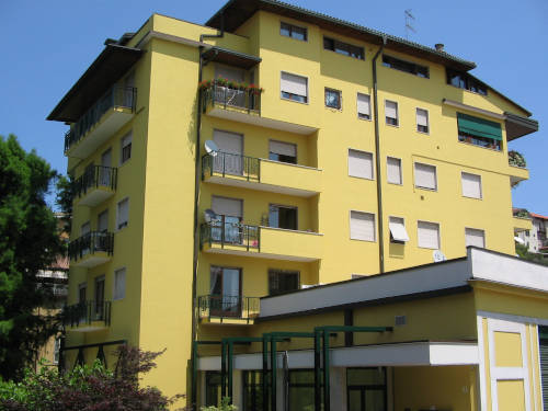 Tinteggiatura con pittura al quarzo e verniciatura opere in ferro a smalto